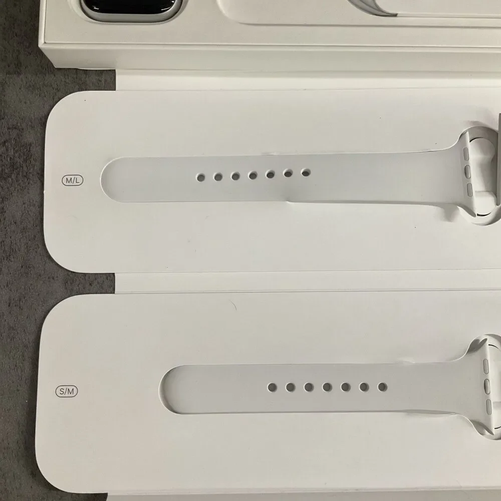 Apple Watch SE 44mm Silver Aluminum Case White Cellular Sport Band MYDQ2LL/A